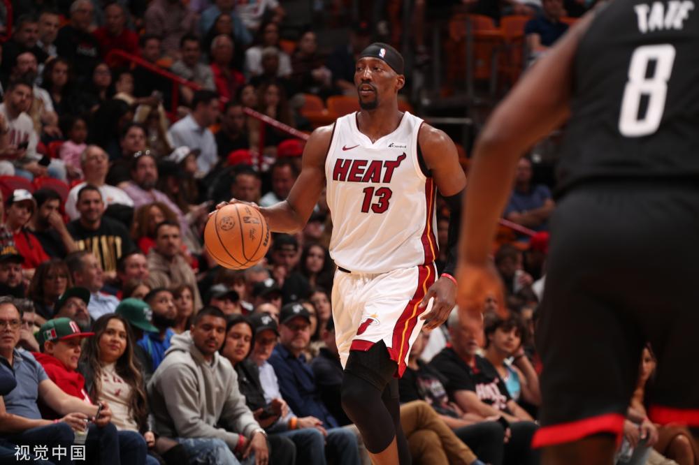 并利用反击 并利用反击