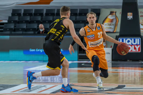 我可以帮你 我可以帮你